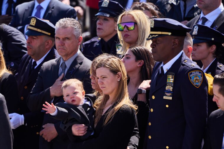 state-gives-nypd-widows-spouses-of-fallen-cops-on-property-taxes