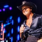 tim-mcgraw-stood-firm-against-industry-elites-who-tried-to-cancel-his-‘controversial’-hit