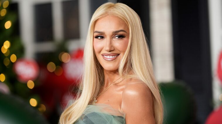 gwen-stefani-accused-of-‘maga-makeover’-after-promoting-lent-prayer-challenge