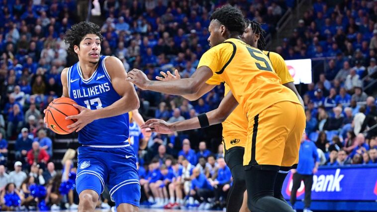 shove-in-final-seconds-sparks-bench-clearing-brawl-in-saint-louis-vcu-college-basketball-clash