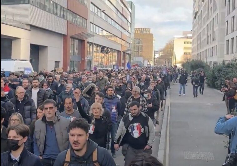 thousands-of-french-patriots-rally-in-lyon-after-antifa-killing-of-conservative-student-(video)