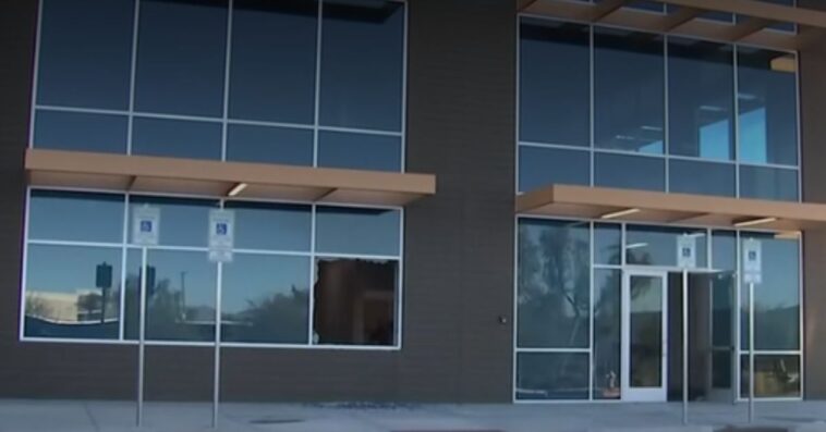 fbi-investigating-vandalism-and-fire-set-at-ice-warehouse-in-arizona