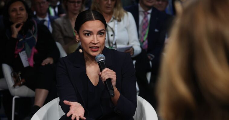 ex-democrat-strategist-says-aoc-‘not-ready’-for-primetime-after-her-world-stage-‘fumble’