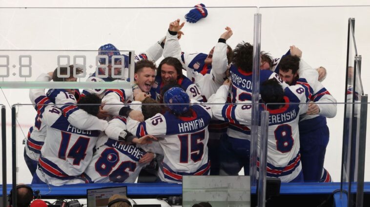 ‘legends’:-brady,-booker-lead-reaction-to-usa-gold