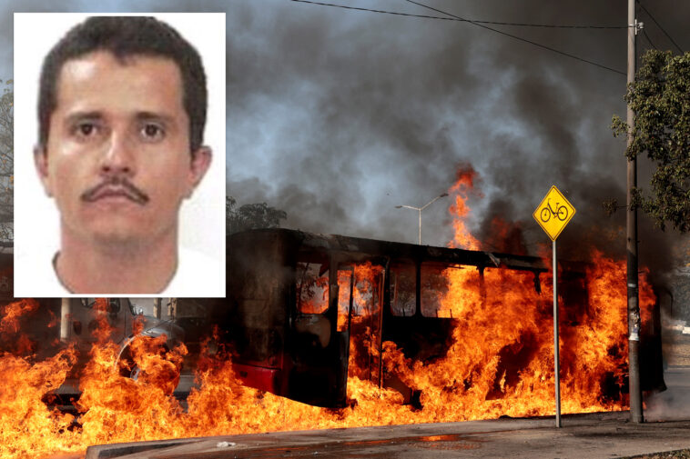 mexican-resort-town,-airport-under-siege-after-army-kills-major-jalisco-new-generation-cartel-leader