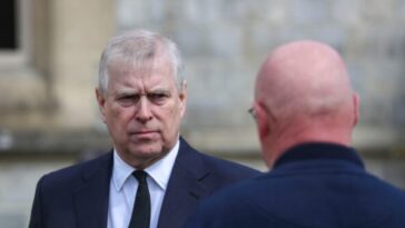 met-police-officers-told-to-provide-security-at-epstein’s-house-for-andrew-party:-report