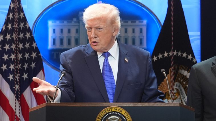 dhs-shutdown-drags-into-week-two-as-iran-threat,-sotu-clash-complicate-hill-talks