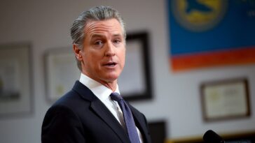 newsom-tells-georgia-crowd,-‘i-am-like-you-…-i’m-a-960-sat-guy’