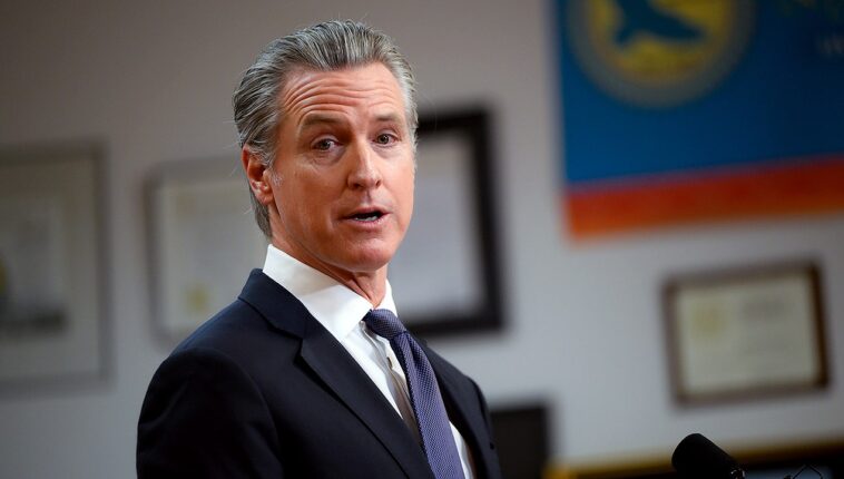 newsom-tells-georgia-crowd,-‘i-am-like-you-…-i’m-a-960-sat-guy’