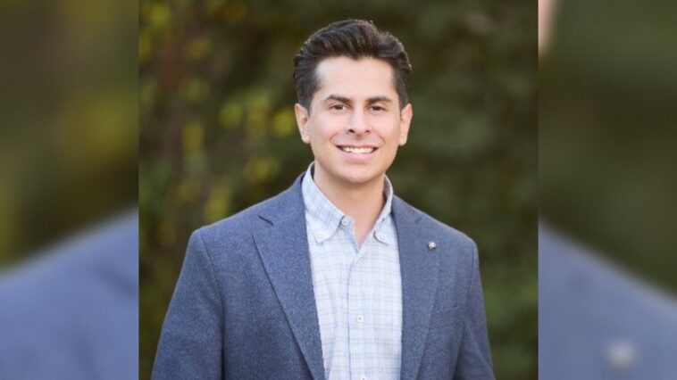 pro-amnesty-gop-candidate-for-texas-19-proclaimed-“my-heart-is-in-mexico,”-attacked-trump