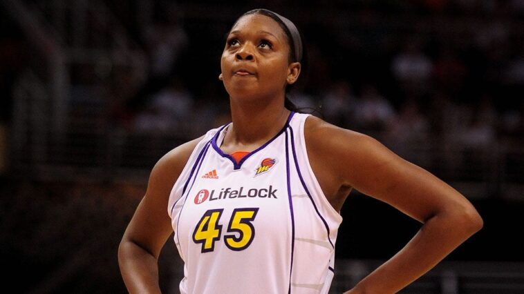 wnba-champion-kara-braxton-dead-at-43