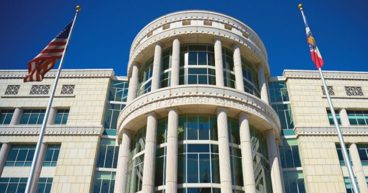 prosecutors:-utah-mom-who-wrote-children’s-book-about-grief-after-husband-died-actually-killed-him