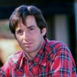 robert-carradine,-‘revenge-of-the-nerds’-and-‘lizzie-mcguire’-star,-dies-at-71