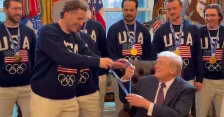 going-viral:-trump-welcomes-team-usa-men’s-hockey-players-to-oval-office,-wears-hockey-champ-matthew-tkachuk’s-gold-medal-(video)