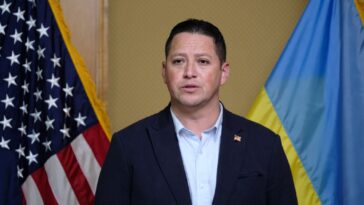 salacious-texts-ignite-capitol-hill-scandal-after-staffer’s-death