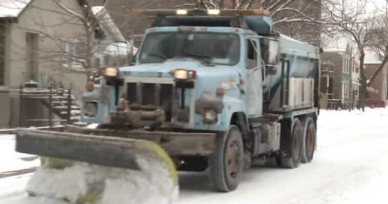 ‘abolish-ice’-wins-chicago-snowplow-naming-contest-after-being-endorsed-by-far-left-mayor-brandon-johnson