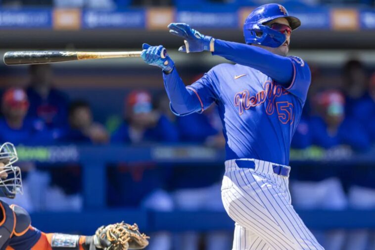 the-next-phase-of-mike-tauchman’s-career-revival-could-come-on-mets-roster