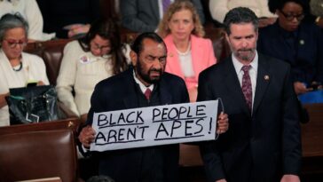breaking:-rep.-al-green-escorted-out-of-state-of-the-union-barely-60-seconds-into-trump’s-speech