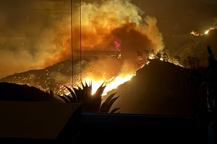 fury-as-developers-use-hidden-‘loophole’-to-build-hundreds-of-homes-on-wildfire-hotspot:-‘absurd’