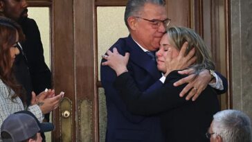 venezuelan-political-prisoner-held-in-maduro’s-infamous-caracas-jail-reunited-with-niece-during-state-of-the-union