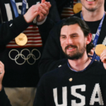 watch:-trump-announces-presidential-medal-of-freedom-for-us.-men’s-hockey-goalie-at-state-of-the-union