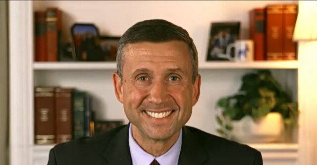 dnc-chair:-we-should-‘do-something’-with-iran,-venezuela,-but-not-what-trump’s-doing