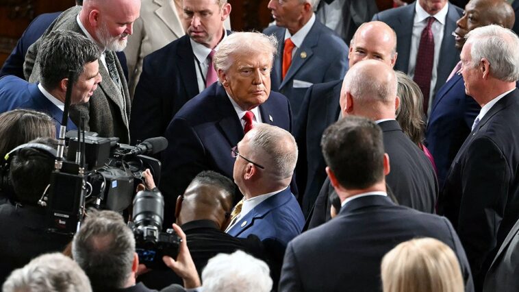 speechwriters-split-after-trump’s-record-breaking-sotu:-‘living-in-his-own-reality’-vs.-‘resounding-speech’