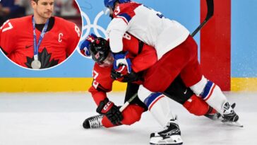 sidney-crosby-out-at-least-a-month-with-olympics-injury-in-devastating-penguins-blow