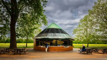 watch:-fiery-brit-squares-up-to-muslim-and-savages-islamism-to-his-face-–-“every-inch-of-this-land-is-mine”