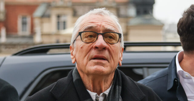 robert-de-niro-leads-‘state-of-the-swamp’-rally-in-call-to-‘take-to-the-streets’-against-trump:-‘i-feel-betrayed-by-my-country’