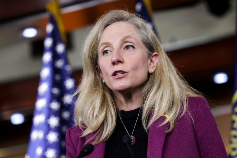 fact-check:-spanberger’s-claims-and-lowlights-in-the-state-of-the-union-response