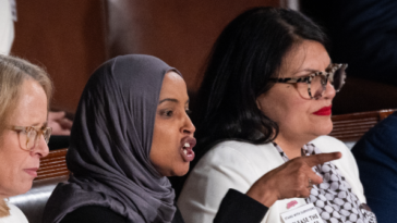 trump-says-ilhan-omar,-rashida-tlaib-should-be-sent-‘back-from-where-they-came’