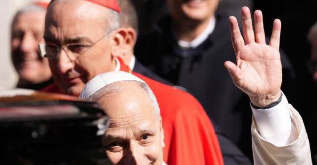 watch:-tom-homan-rebukes-pope-leo,-‘doesn’t-understand…-illegal-migration’