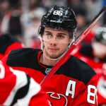 devils-fans-welcome-jack-hughes-back-to-new-jersey-with-pregame-celebration
