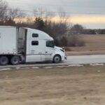 disturbing:-(foreign?)-semi-truck-driver-who-can’t-read-basic-road-signs-barrels-down-missouri-highway-driving-the-wrong-way-–-nearly-collides-with-vehicles-(video)