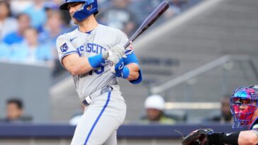 yankees-add-randal-grichuk-to-competition-for-outfield-bench-spot