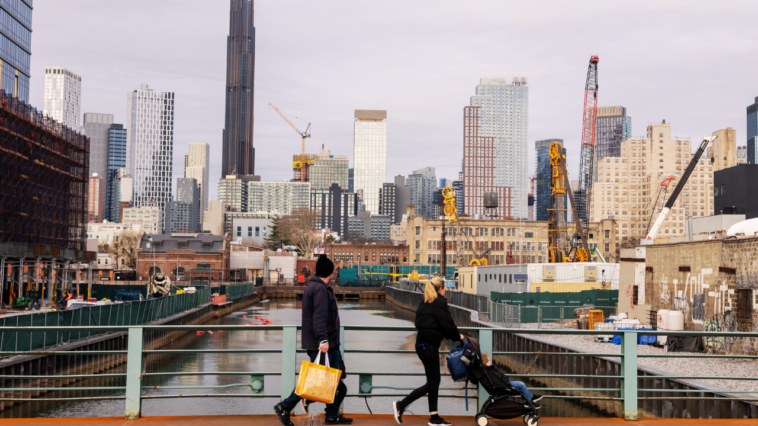 mamdani’s-rent-freeze,-tax-hikes-a-‘one-two-wealth-destruction-punch,’-economists-warn