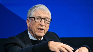 report:-bill-gates-privately-apologizes-to-his-foundation-over-epstein-ties,-admits-‘affairs’-with-russians