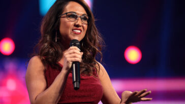 rep.-lauren-boebert-issues-an-epic-response-to-democrats-hating-on-her-for-leaking-hillary-clinton-photo-during-epstein-deposition