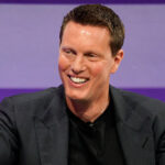 netflix-backs-out-of-warner-bros.-deal-as-paramount-wins-bidding-war