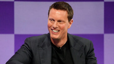 netflix-backs-out-of-warner-bros.-deal-as-paramount-wins-bidding-war