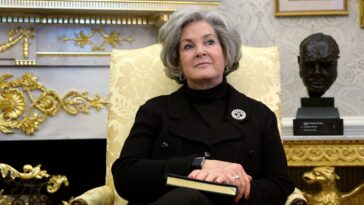 susie-wiles’-lawyer-denies-approving-fbi-recording,-says-he’d-lose-license-over-‘stunt’