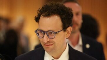 ‘jeopardizing-critical-military-operations:’-anthropic-refuses-to-comply-with-pentagon-demands-on-ai