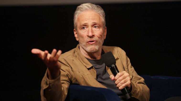 jon-stewart-admits-media-‘squandered’-trust-with-trump-russia-collusion-hype,-other-claims