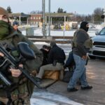 backlash-grows-after-clinton-appointed-judge-frees-migrants-over-ice-agent-masking