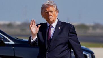 trump-claims-he-improved-‘sex-life’-of-‘big,-tough’-nypd-cop