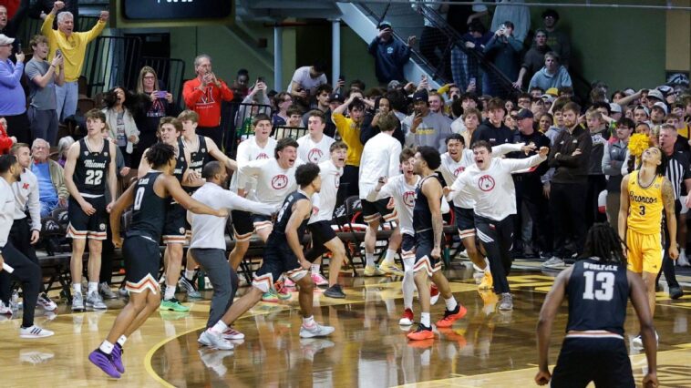 miami-(ohio)-rallies-by-wmu-late,-moves-to-29-0