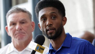 watchdog-sues-deep-blue-city-mayor-for-records-related-to-fraud