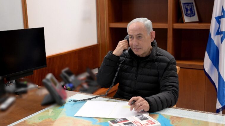 trump-oversees-us-strikes-on-iran-from-mar-a-lago,-speaks-with-netanyahu:-wh