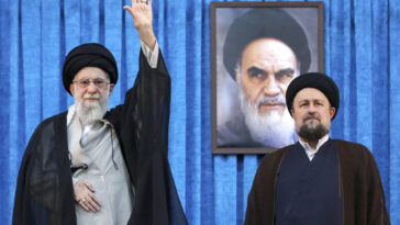 who-will-lead-iran-next?-after-khamenei’s-death,-opposition-leaders-jockey-for-power